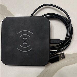 Wireless Charger Pad with Anti-Slip Rubber